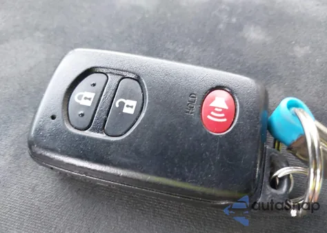 2013 Toyota Prius V Three из США, поврежденный, VIN JTDZN3EU9D3220053